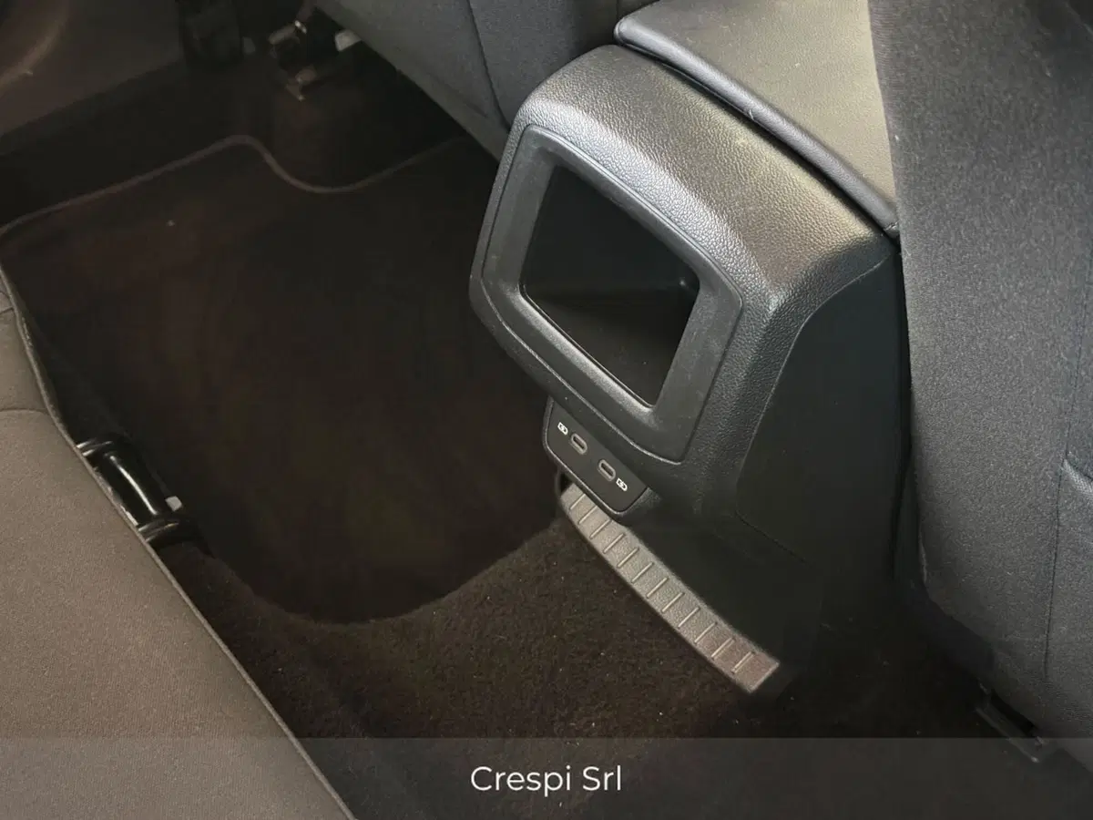 Volkswagen T-Cross usata a Varese (15)