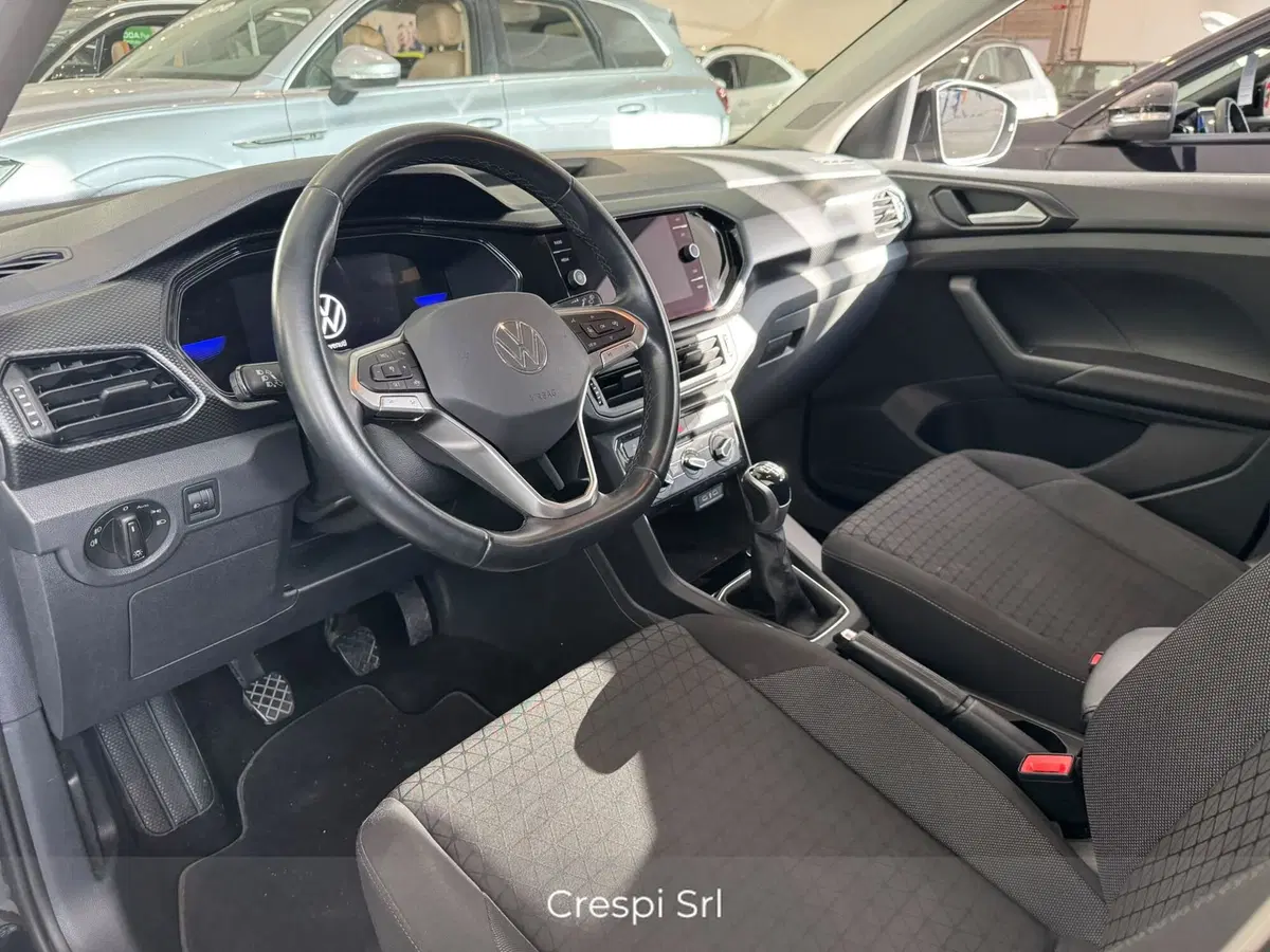 Volkswagen T-Cross usata a Varese (7)