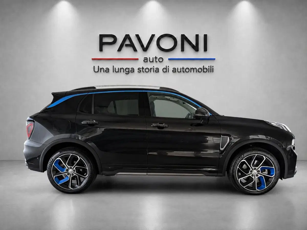 Lynk & Co 01 usata a Pescara (4)