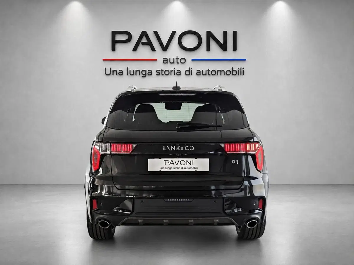 Lynk & Co 01 usata a Pescara (6)
