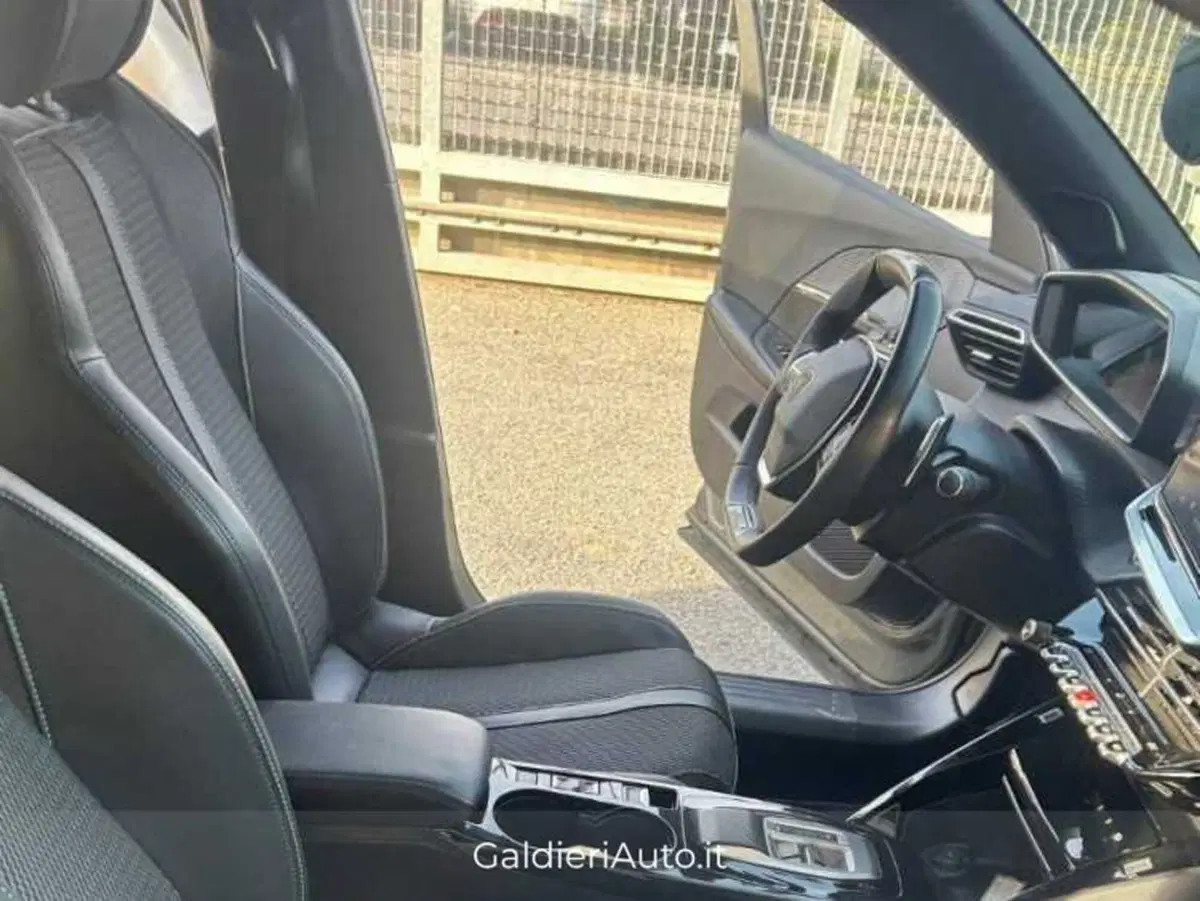 Peugeot 2008 usata a Salerno (8)