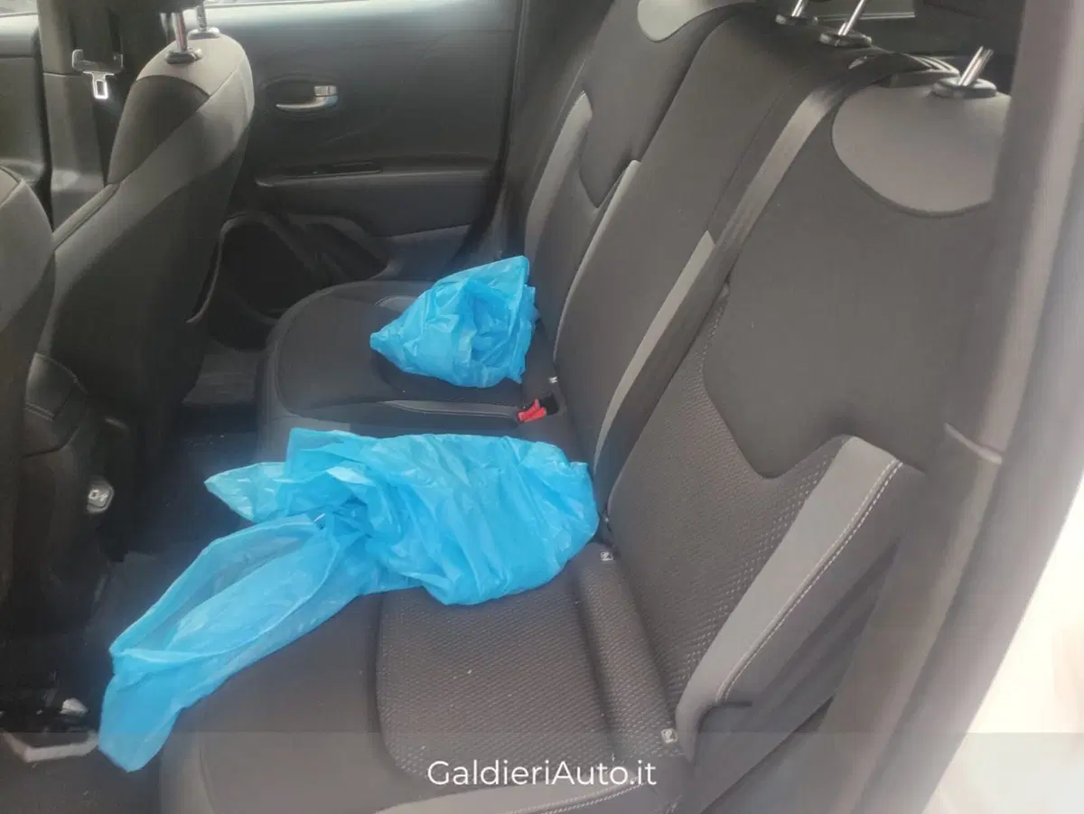 Jeep Renegade usata a Salerno (8)