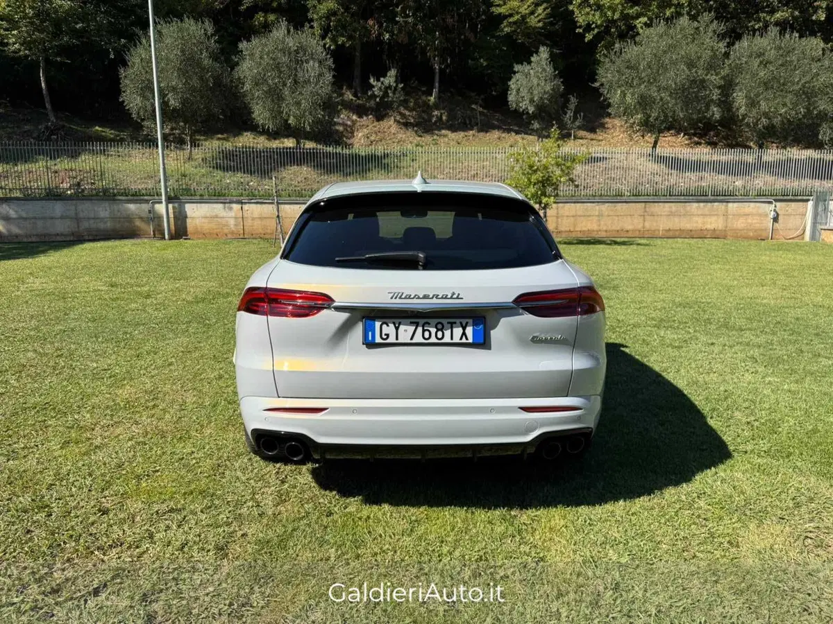 Maserati Grecale usata a Salerno (7)