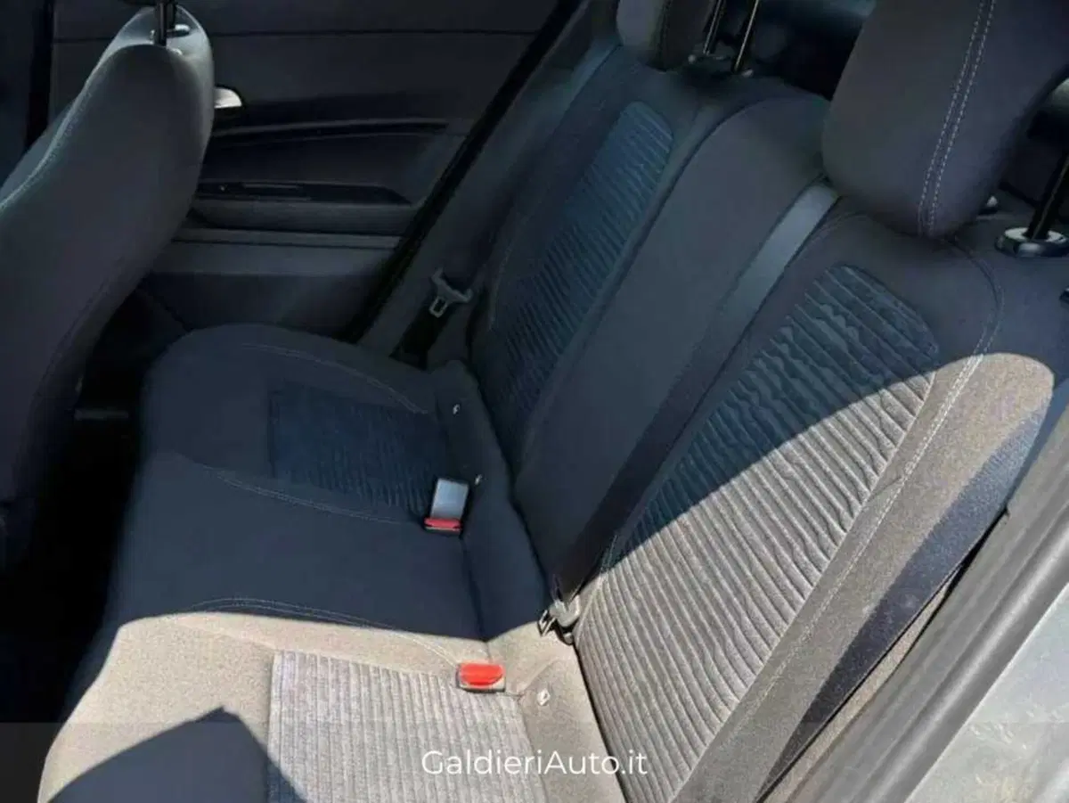 Alfa Romeo Junior usata a Salerno (7)