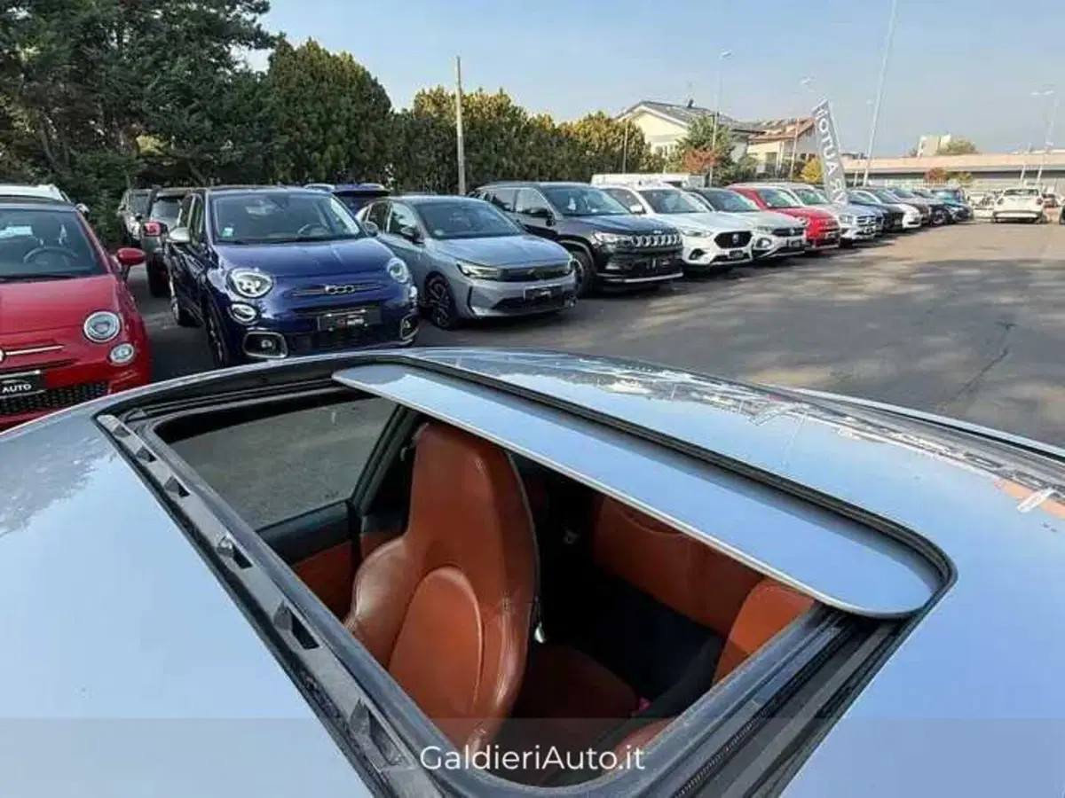 Porsche 911 Coupé usata a Salerno (10)