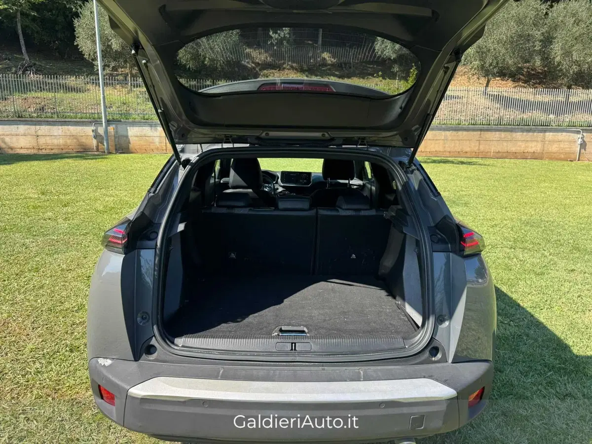 Peugeot 2008 usata a Salerno (12)