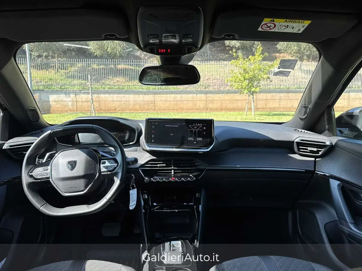Peugeot 2008 usata a Salerno (9)