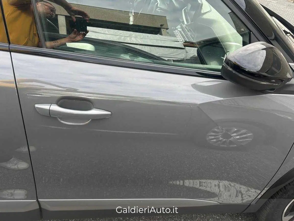Peugeot 2008 usata a Salerno (10)
