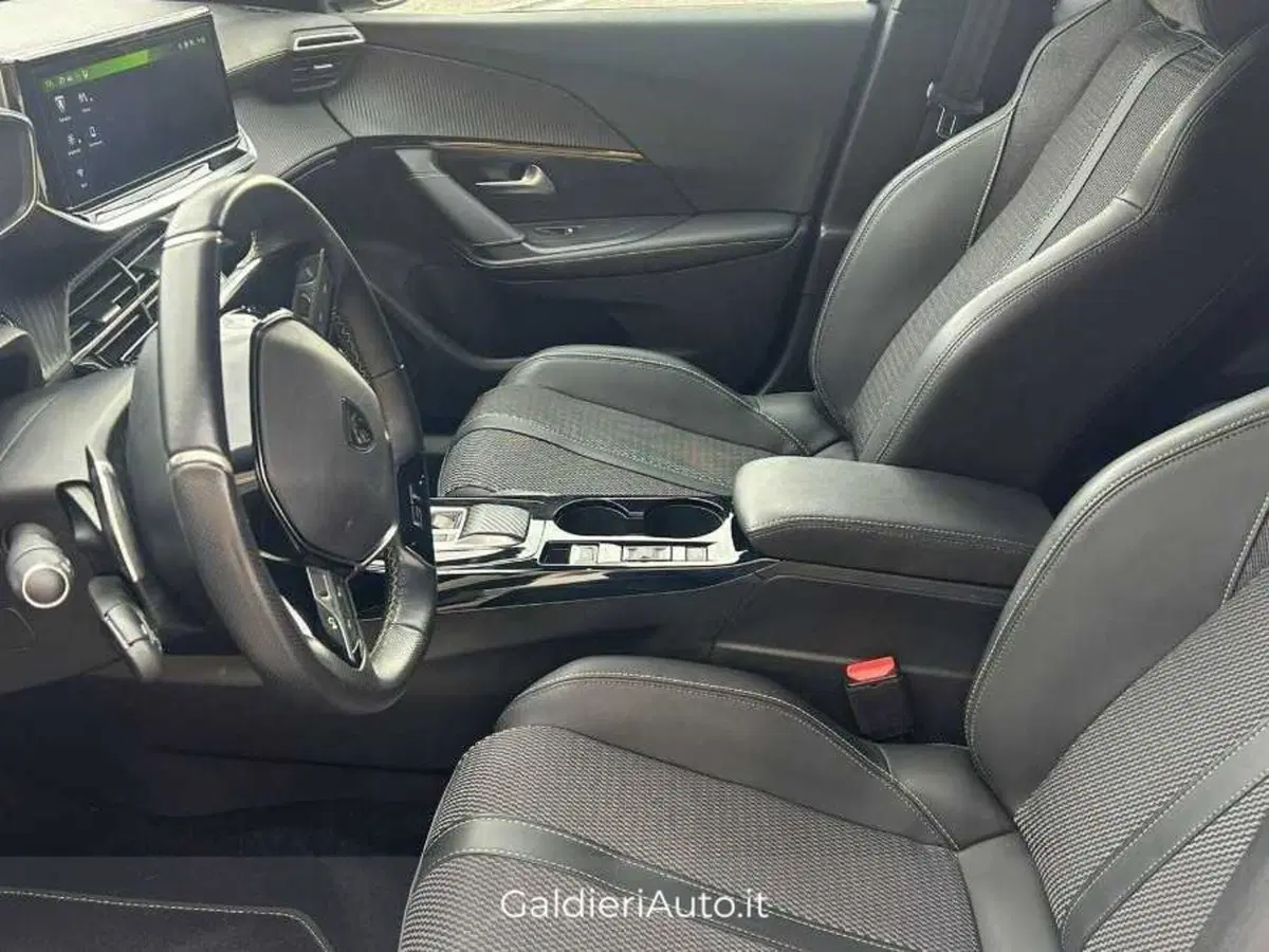 Peugeot 2008 usata a Salerno (15)