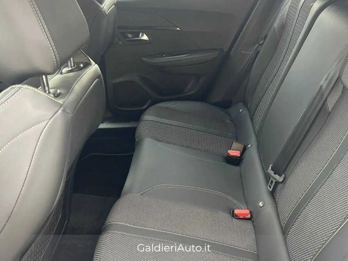 Peugeot 2008 usata a Salerno (20)