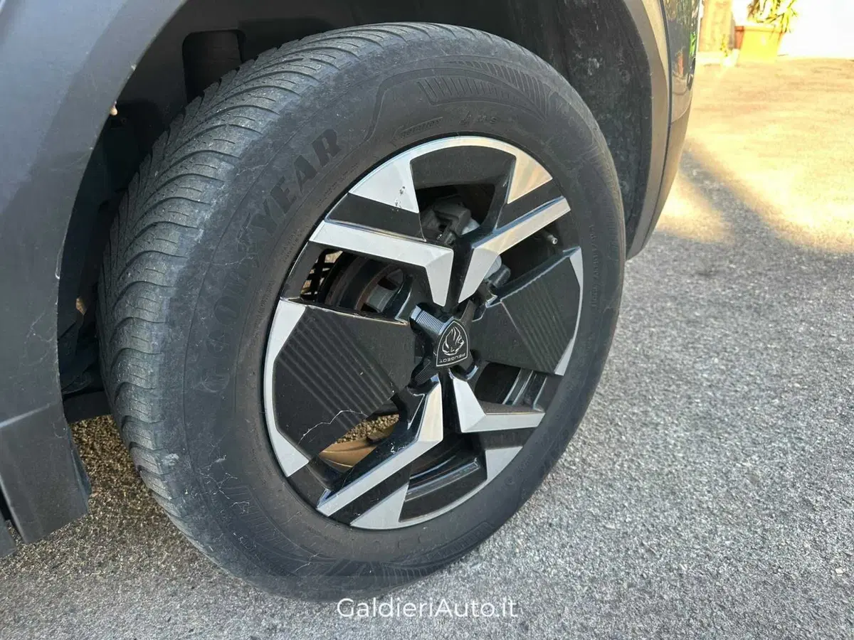 Peugeot 2008 usata a Salerno (14)