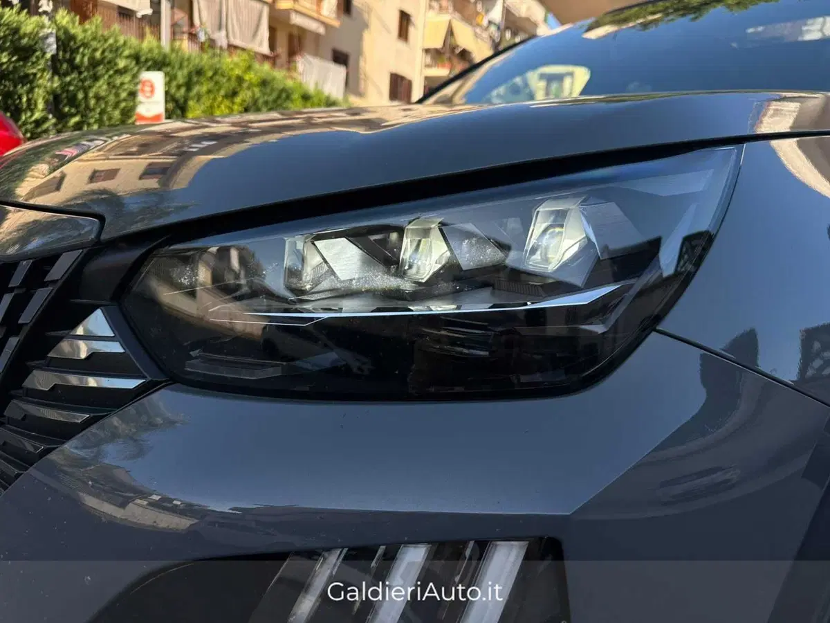 Peugeot 2008 usata a Salerno (16)