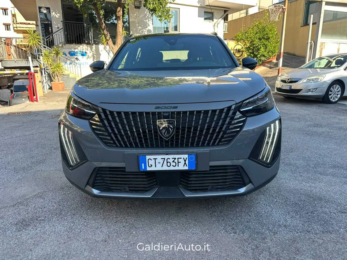Peugeot 2008 usata a Salerno (9)