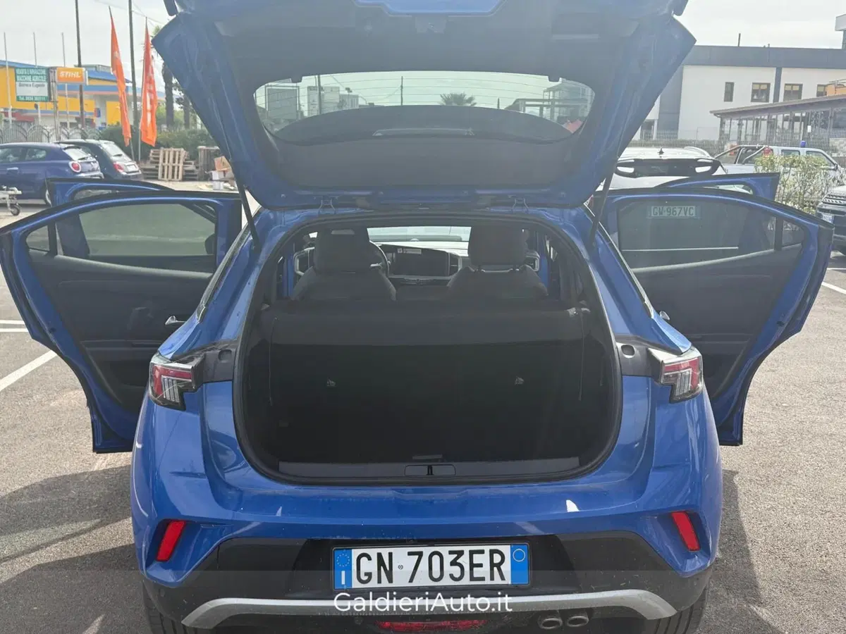 Opel Mokka usata a Salerno (18)