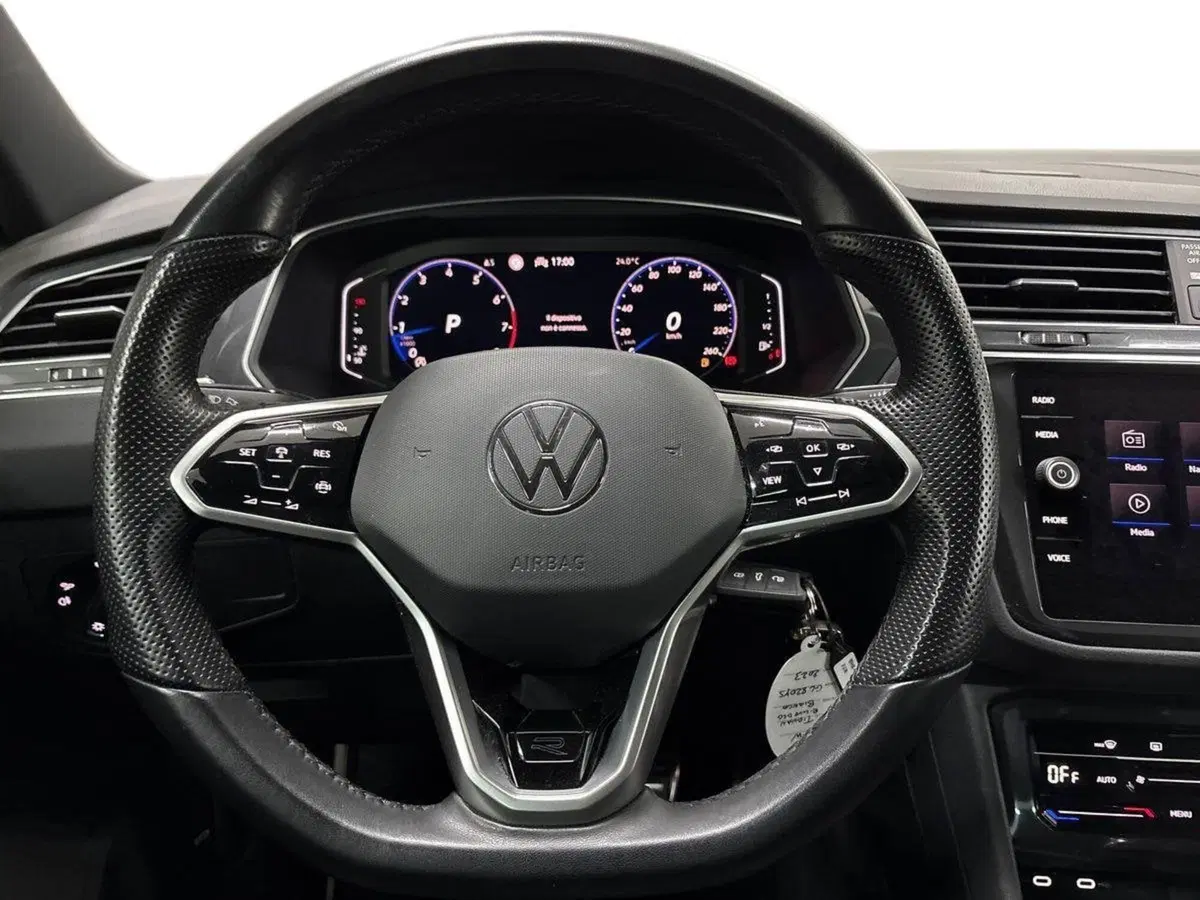 Volkswagen Tiguan usata a Prato (10)