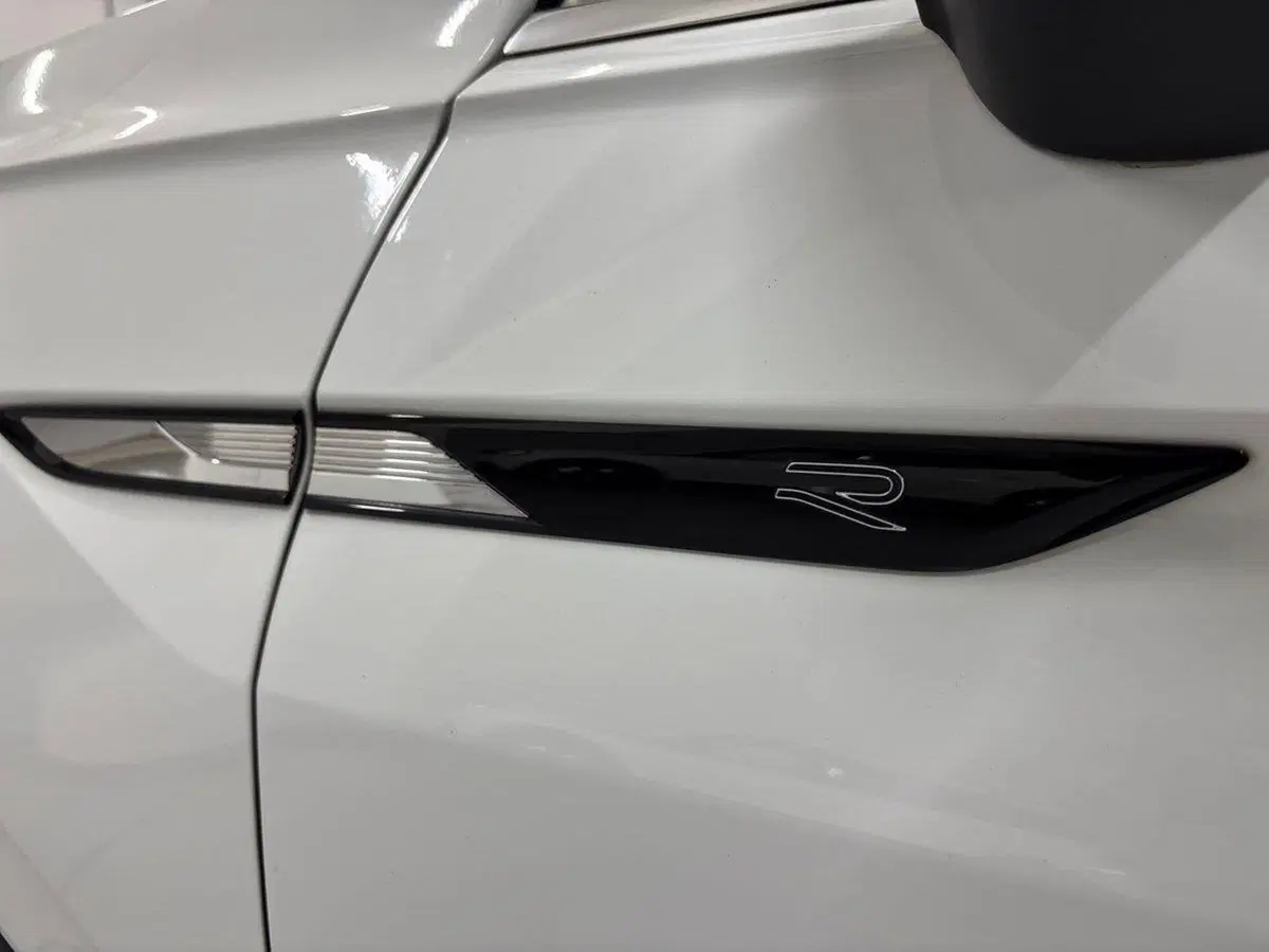 Volkswagen Tiguan usata a Prato (16)