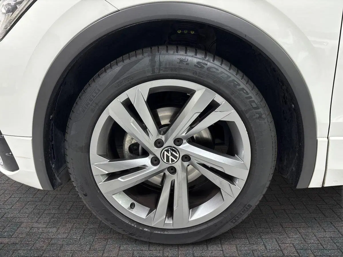 Volkswagen Tiguan usata a Prato (6)