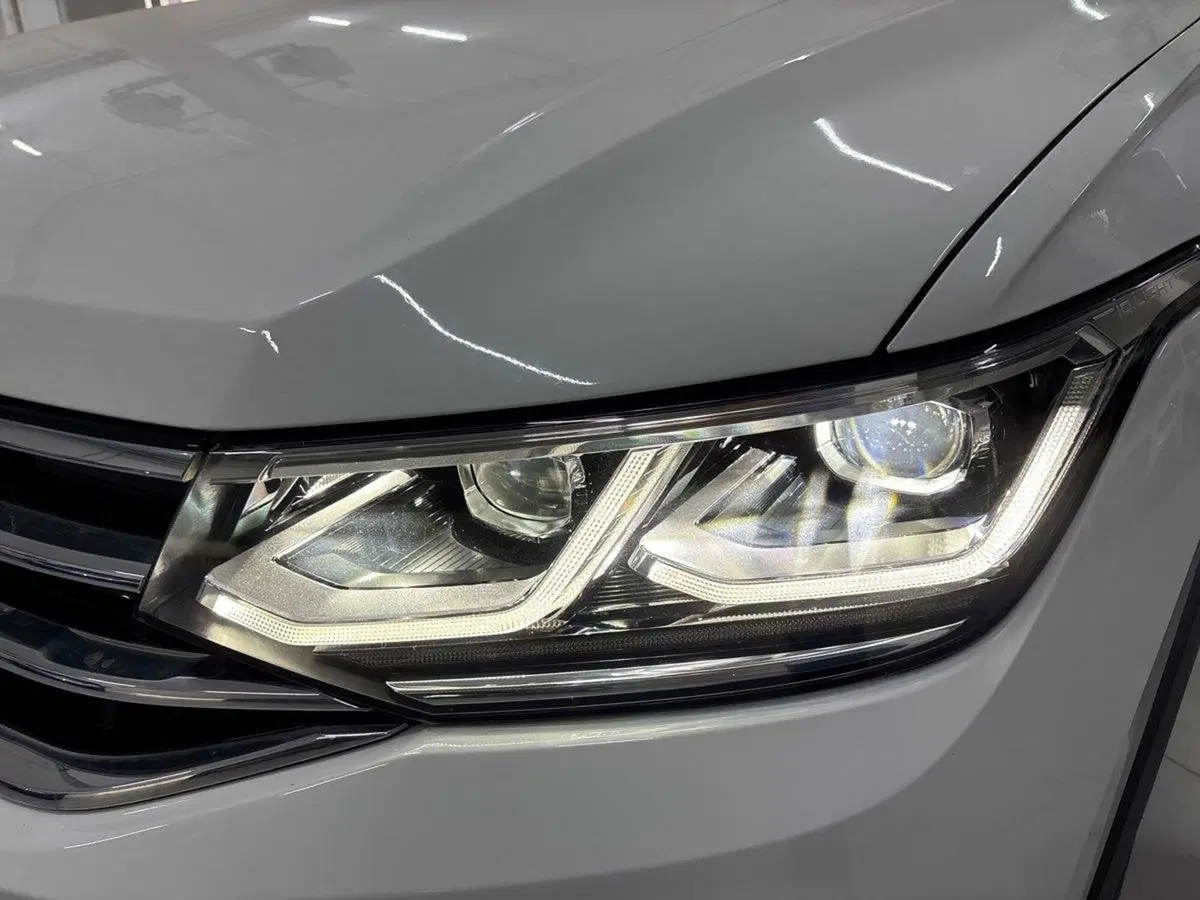 Volkswagen Tiguan usata a Prato (7)
