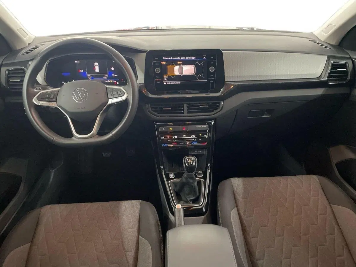 Volkswagen T-Cross usata a Prato (11)