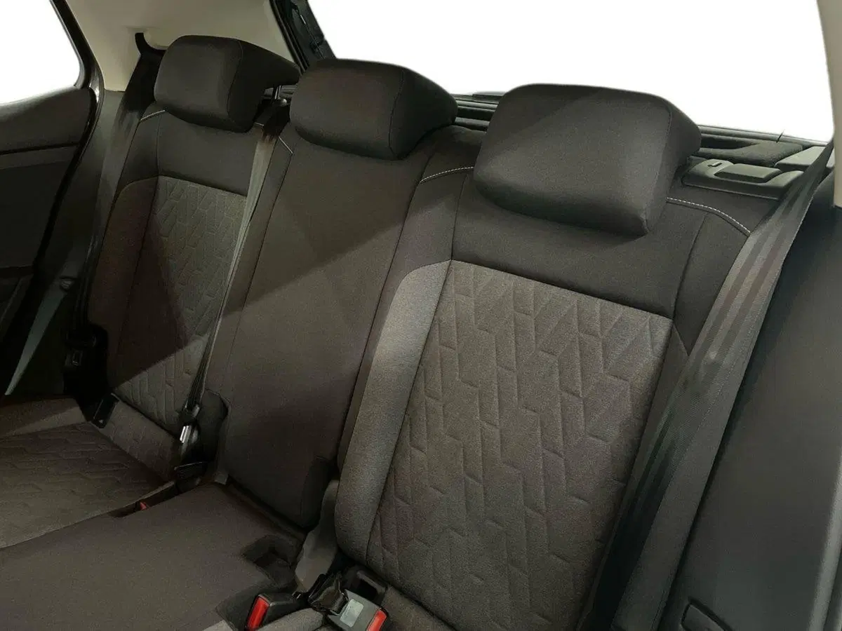 Volkswagen T-Cross usata a Prato (12)