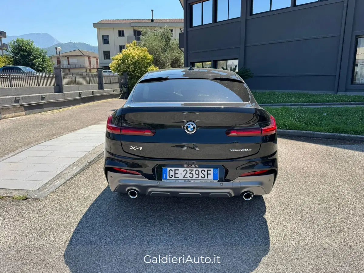 BMW X4 usata a Salerno (11)