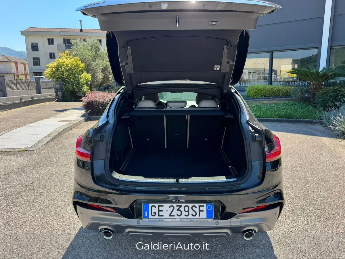 BMW X4 usata a Salerno (12)