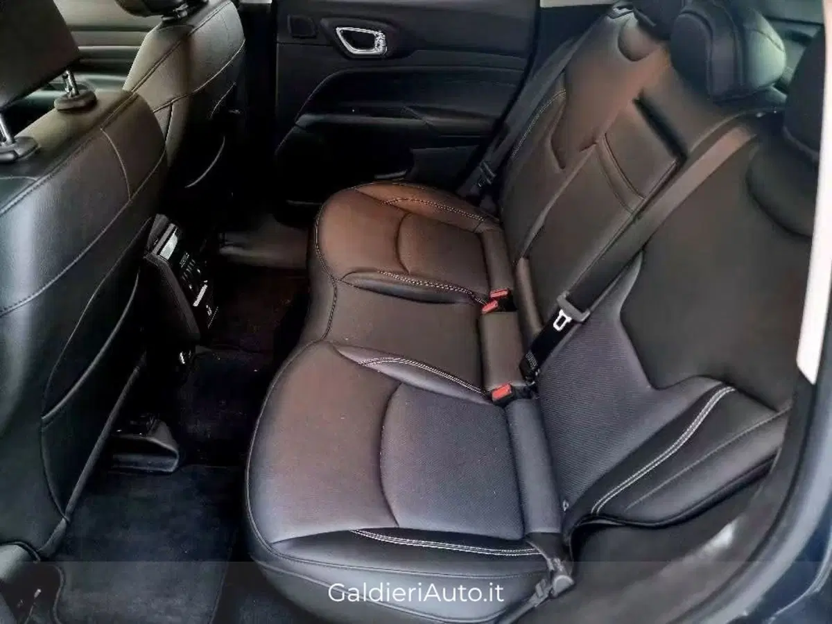 Jeep Compass usata a Salerno (7)