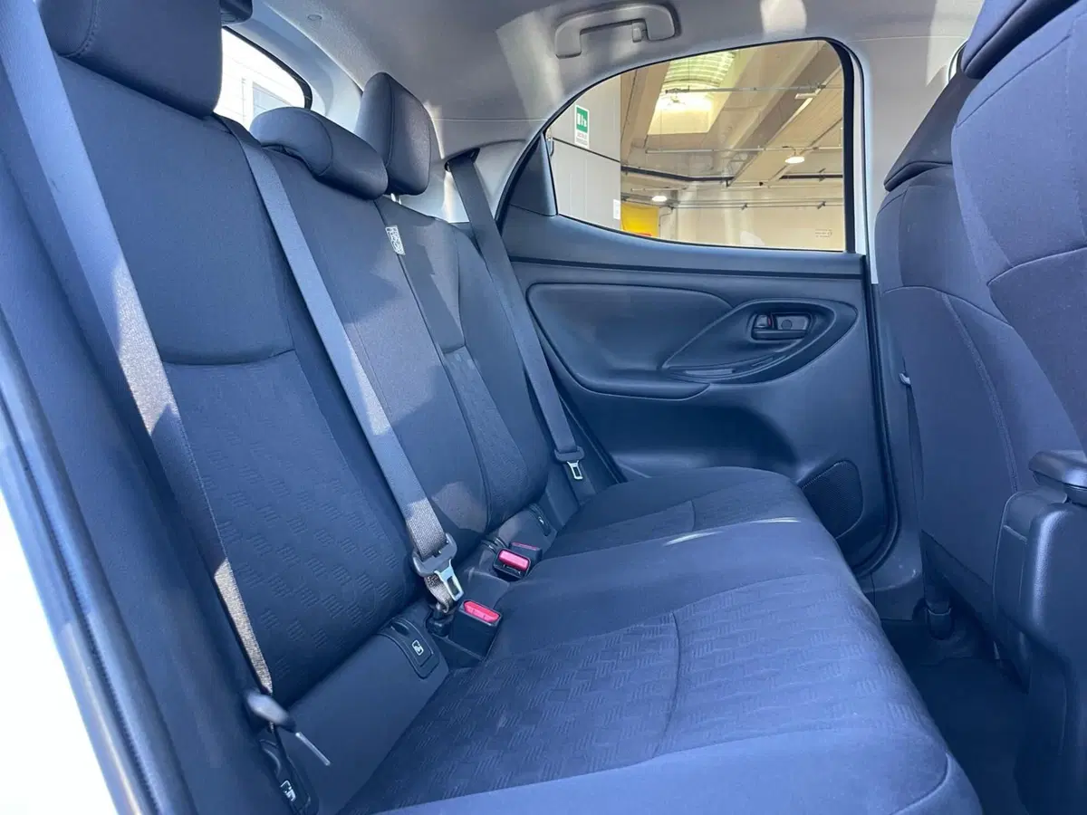Toyota Yaris usata a Ancona (17)