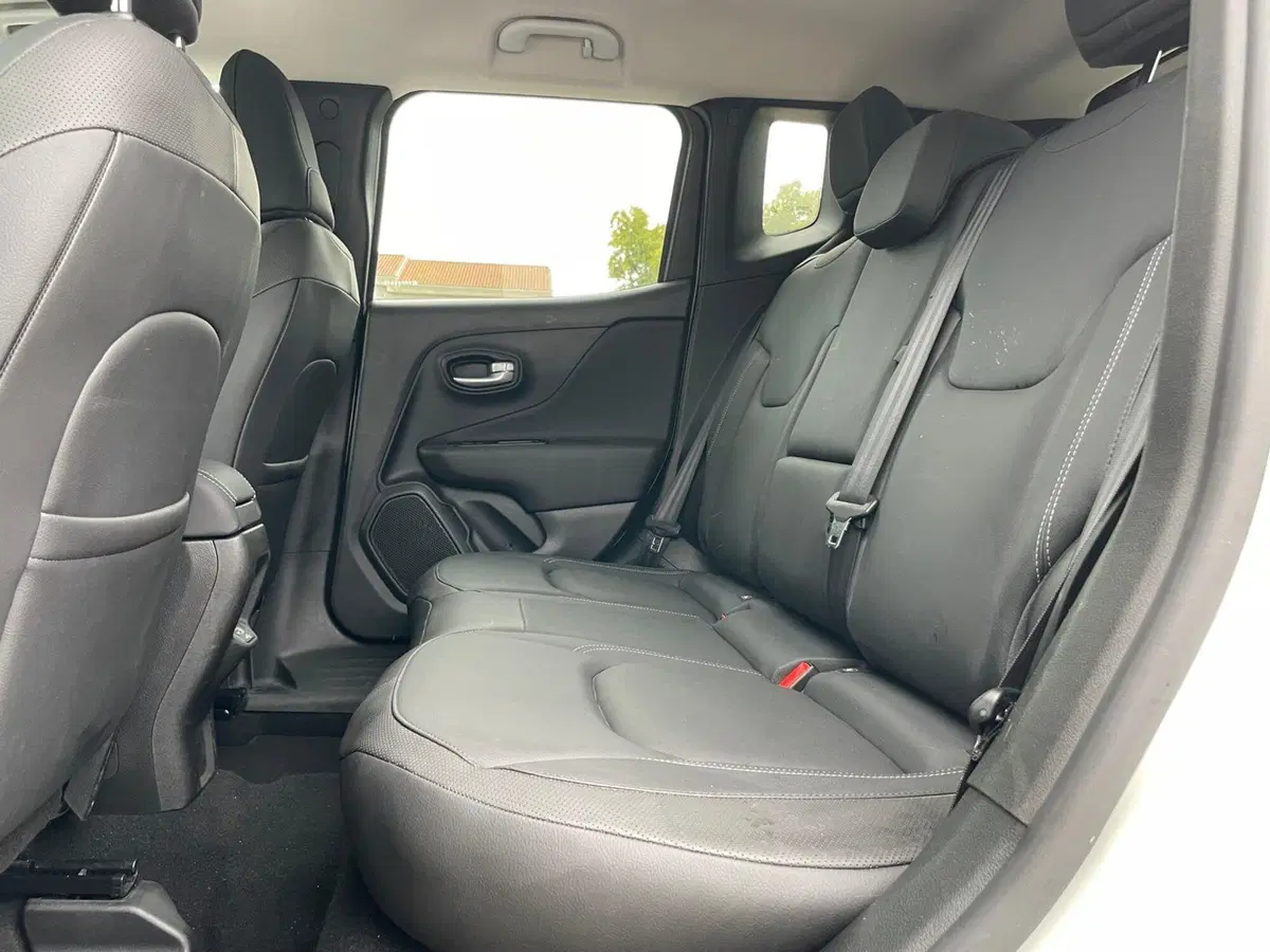 Jeep Renegade usata a Ancona (17)