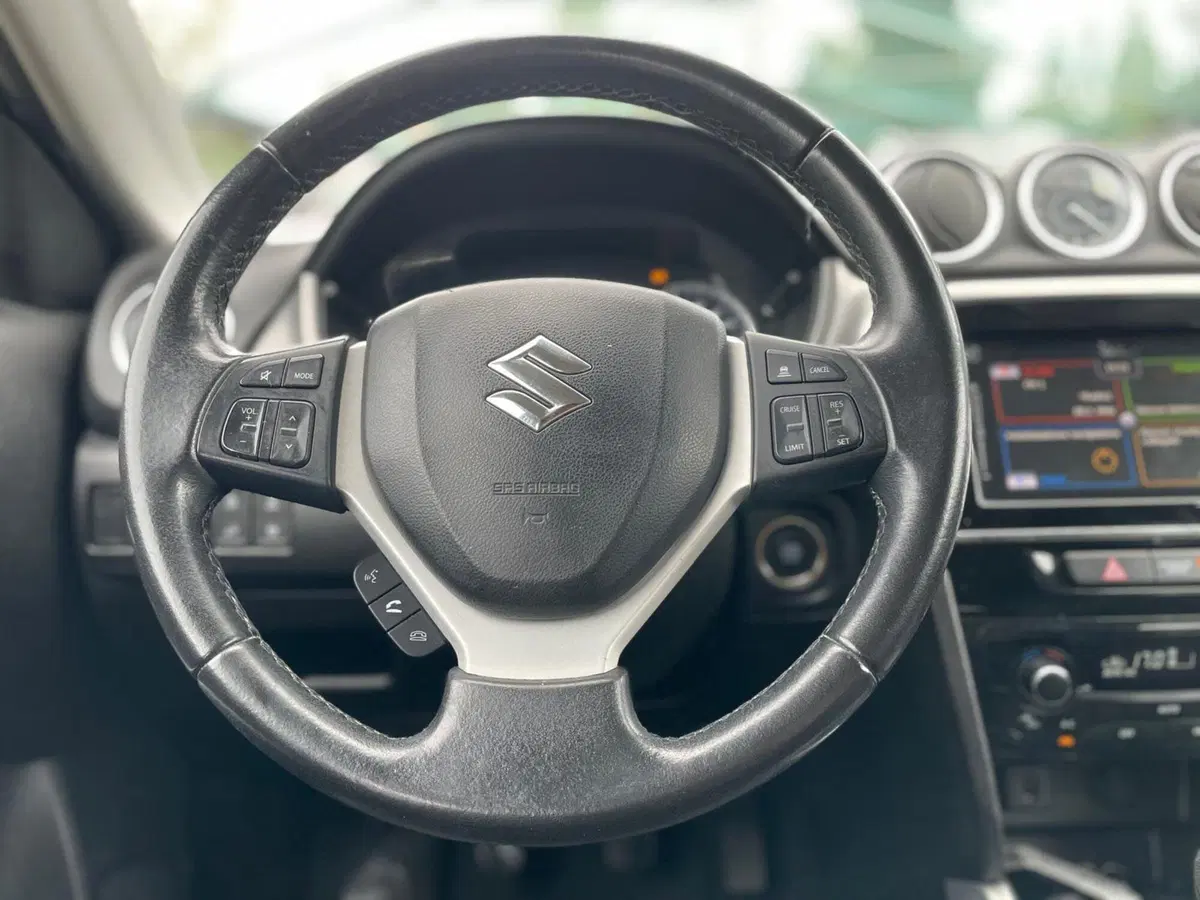 Suzuki Vitara usata a Ancona (11)