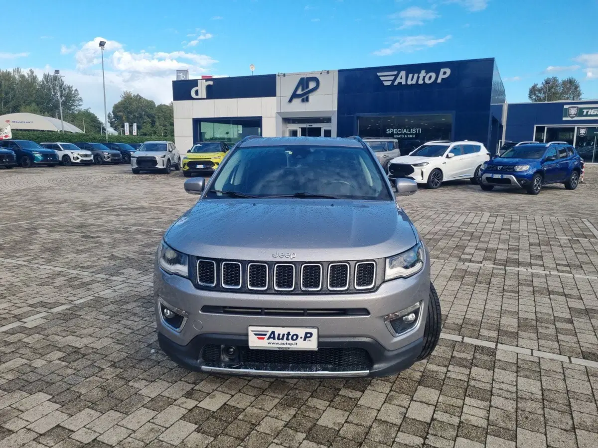 Jeep Compass usata a Lucca