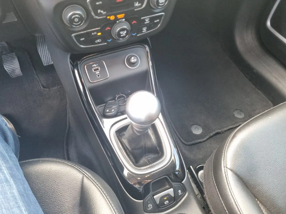 Jeep Compass usata a Lucca (10)
