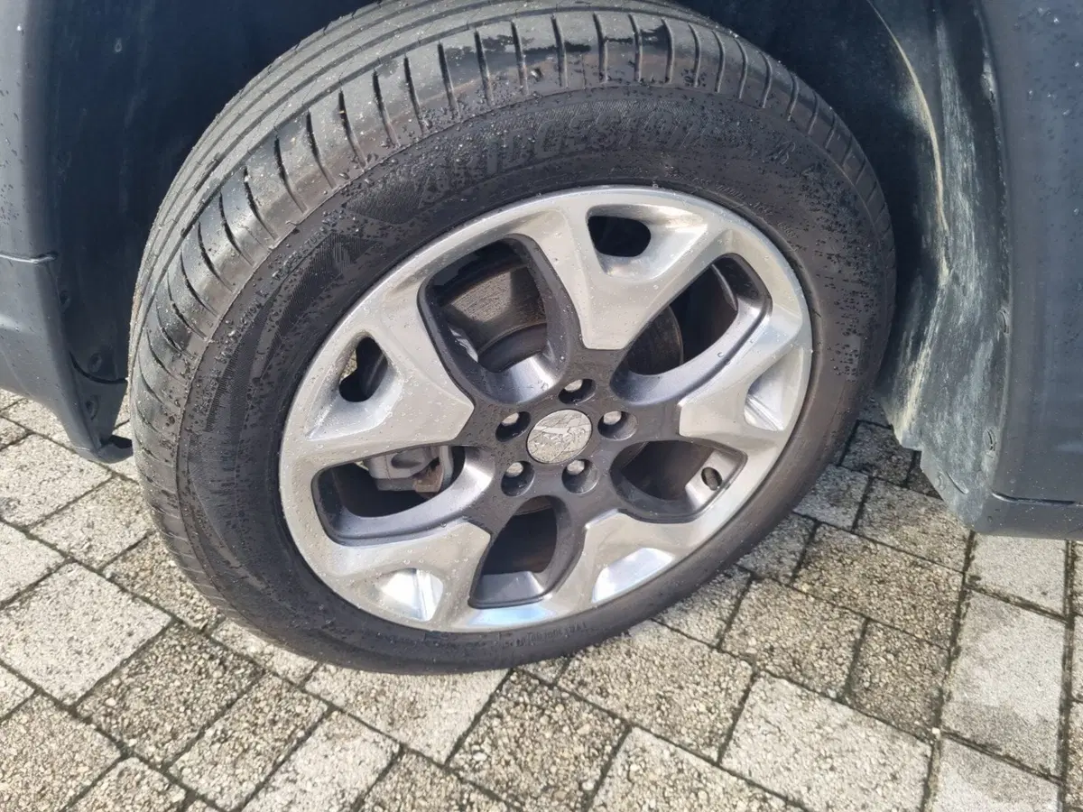 Jeep Compass usata a Lucca (19)