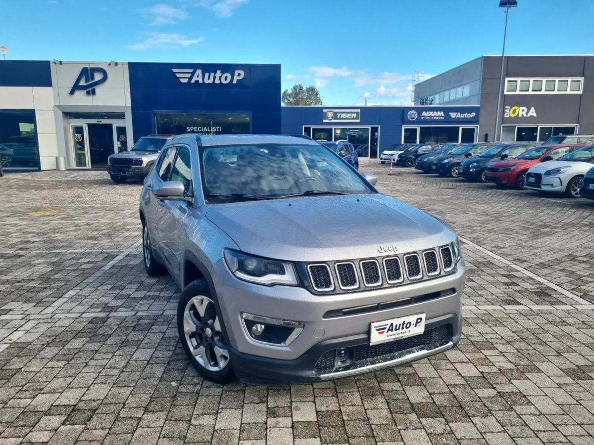 Jeep Compass usata a Lucca (2)