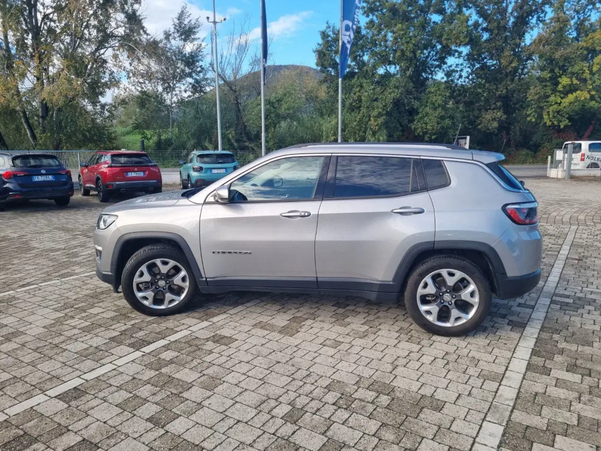 Jeep Compass usata a Lucca (5)
