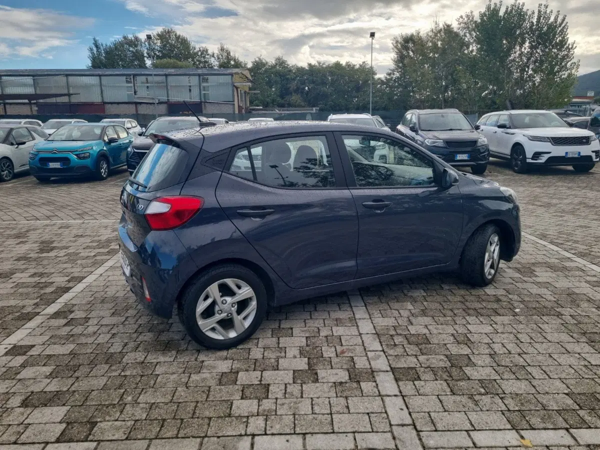 Hyundai i10 usata a Lucca (3)