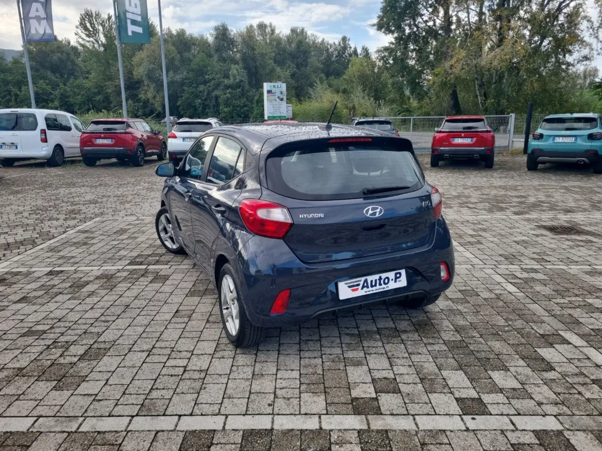 Hyundai i10 usata a Lucca (4)