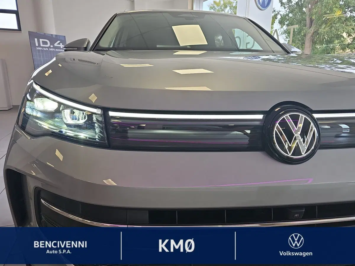 Volkswagen Tiguan nuova a Reggio Calabria (2)