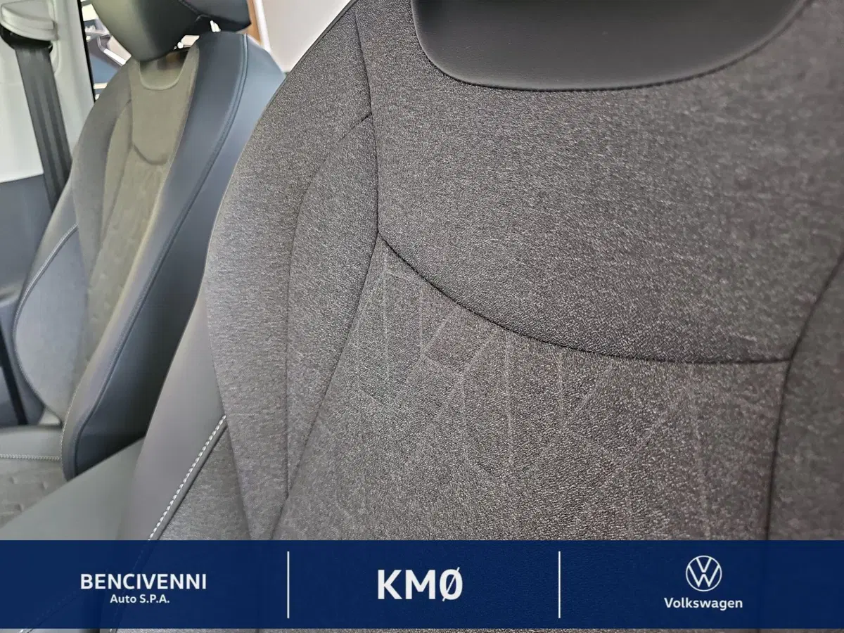 Volkswagen Tiguan nuova a Reggio Calabria (20)