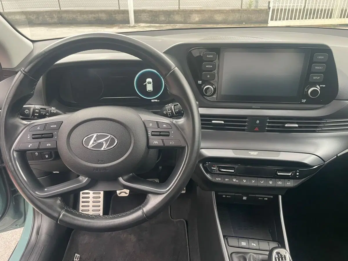 Hyundai Bayon usata a Lucca (10)