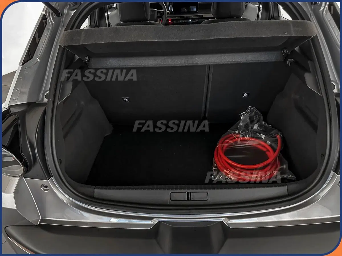 Lancia Ypsilon nuova a Milano (12)