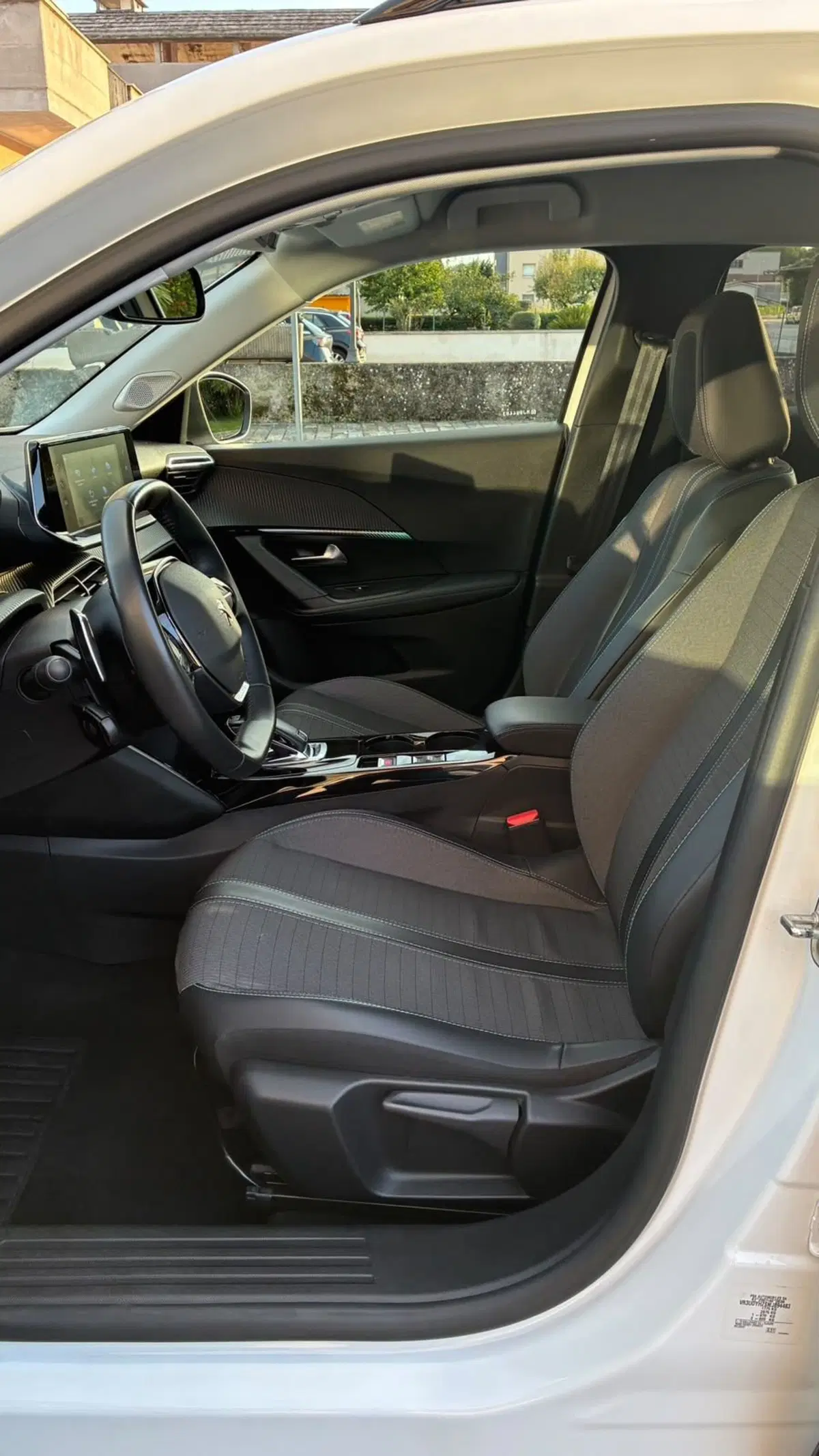 Peugeot 2008 usata a Frosinone (10)
