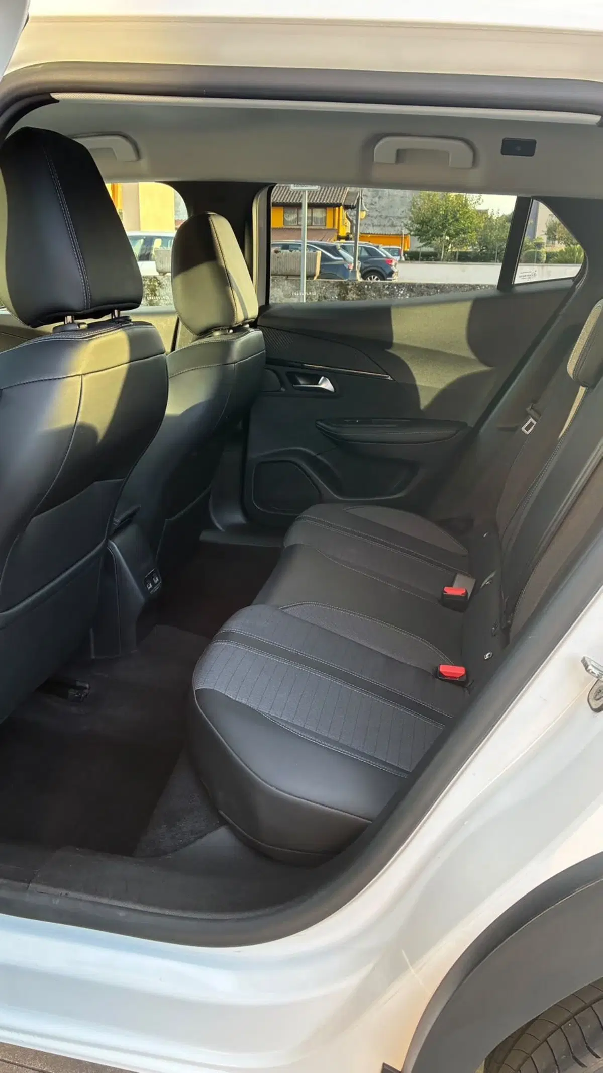 Peugeot 2008 usata a Frosinone (11)