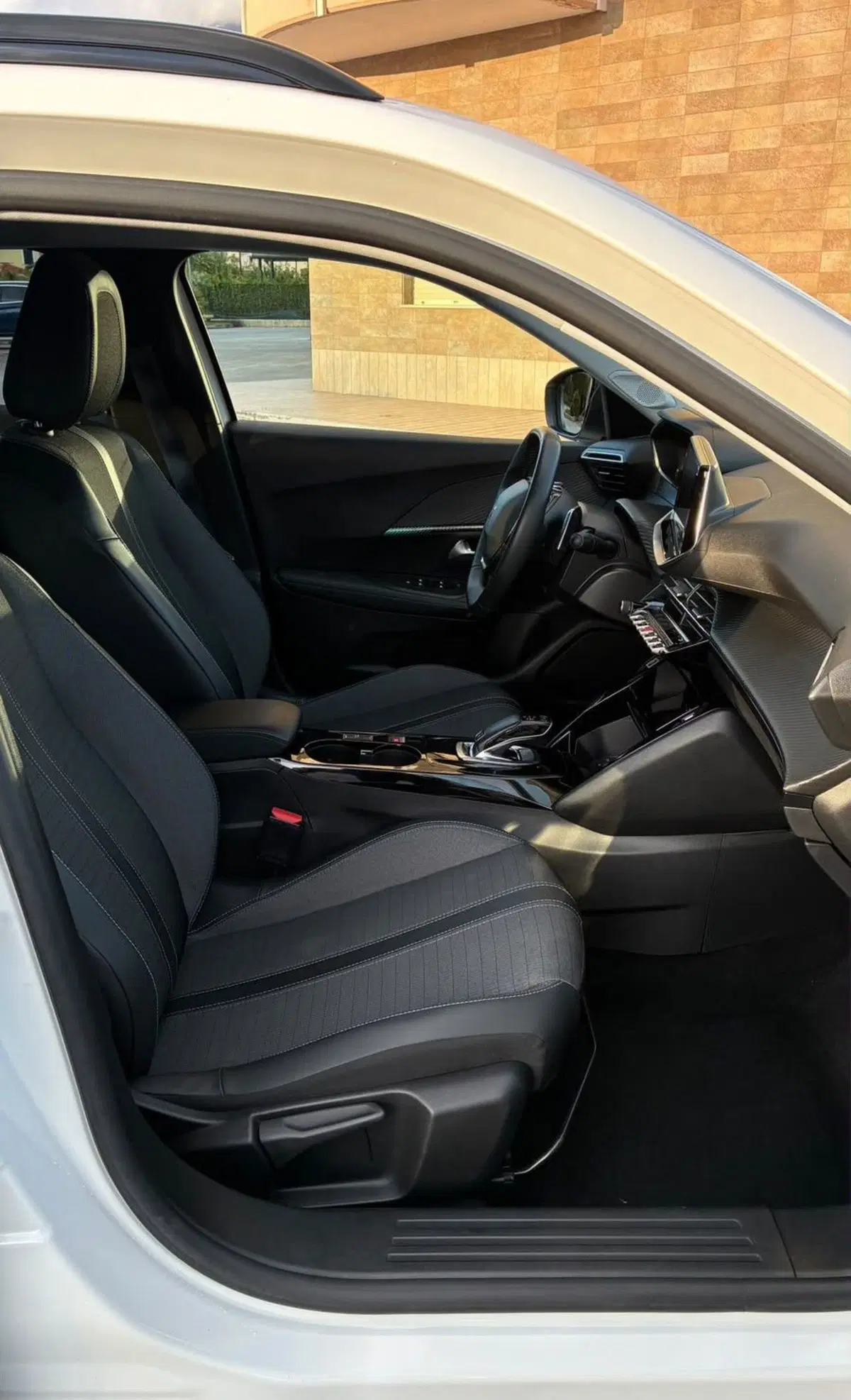 Peugeot 2008 usata a Frosinone (13)