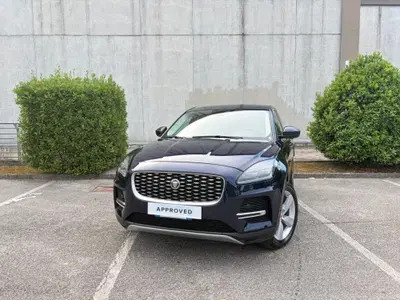 Jaguar E-Pace 2.0D I4 163 CV AWD Auto SE del 2023 usata a Salerno