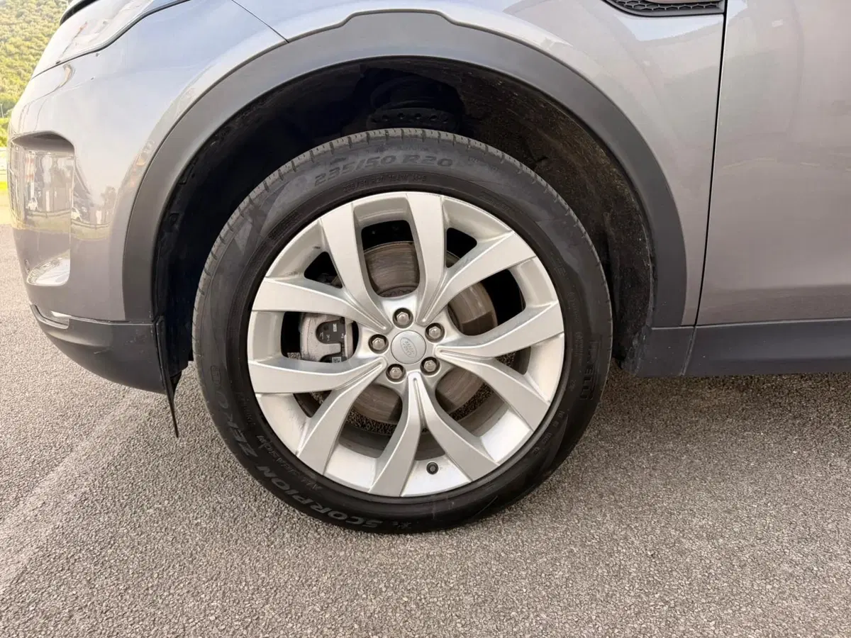 Land Rover Discovery Sport usata a Salerno (9)