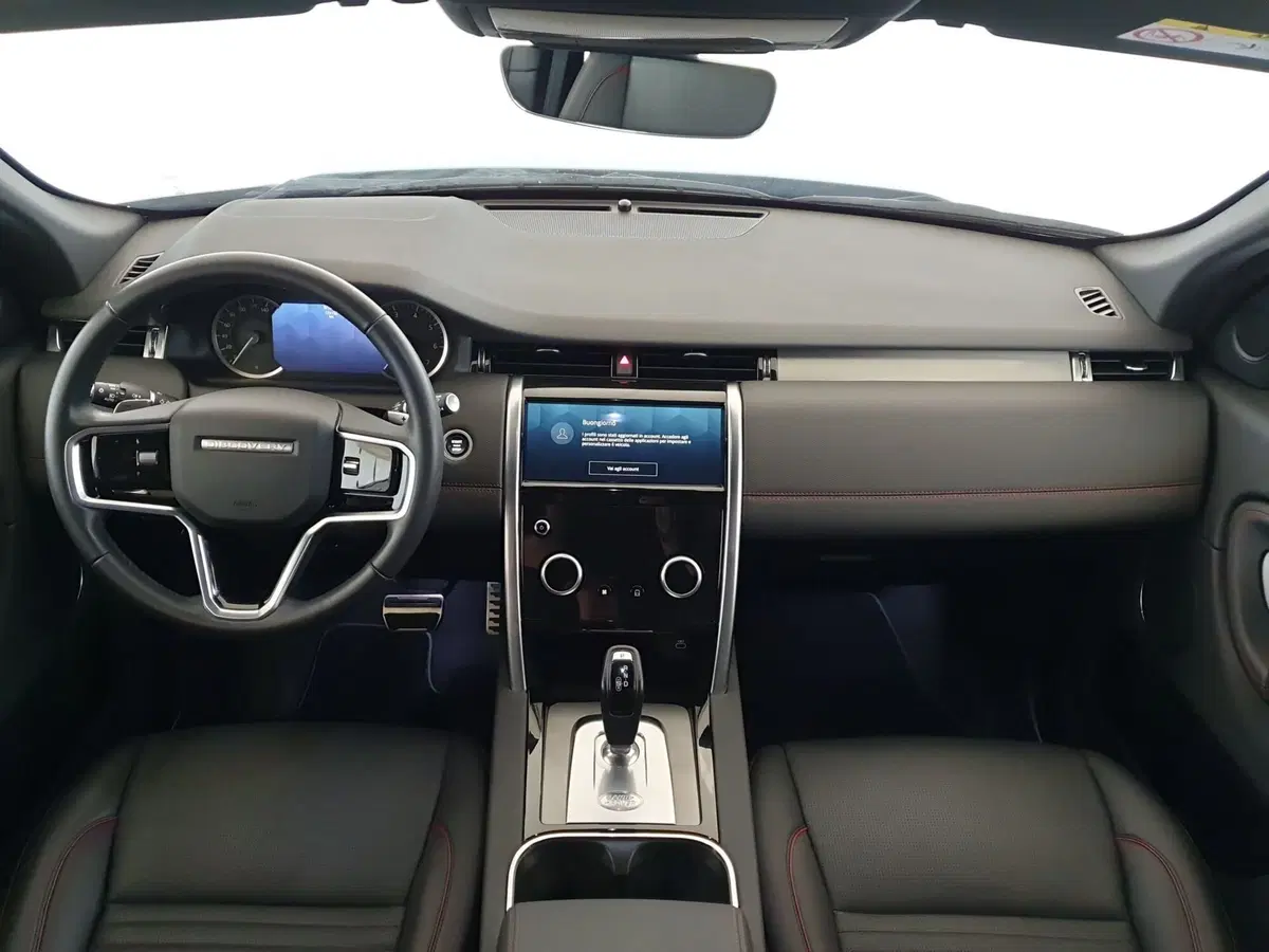 Land Rover Discovery Sport usata a Monza e Brianza (4)