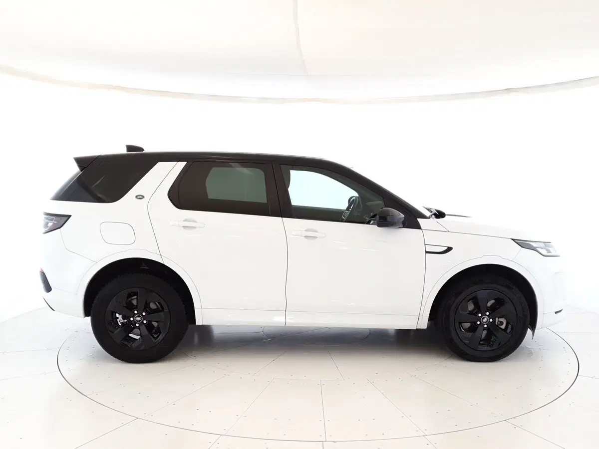 Land Rover Discovery Sport usata a Monza e Brianza (6)