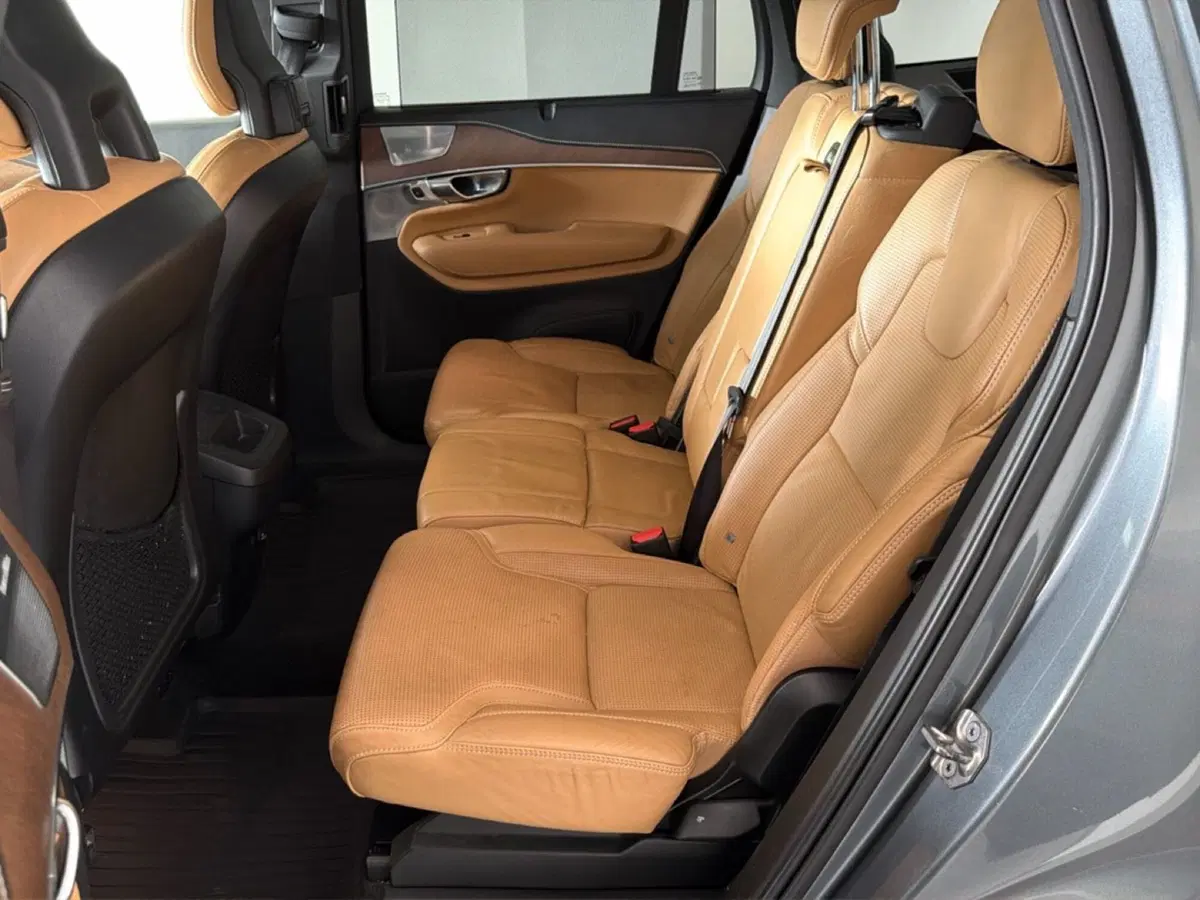 Volvo XC90 usata a Arezzo (13)