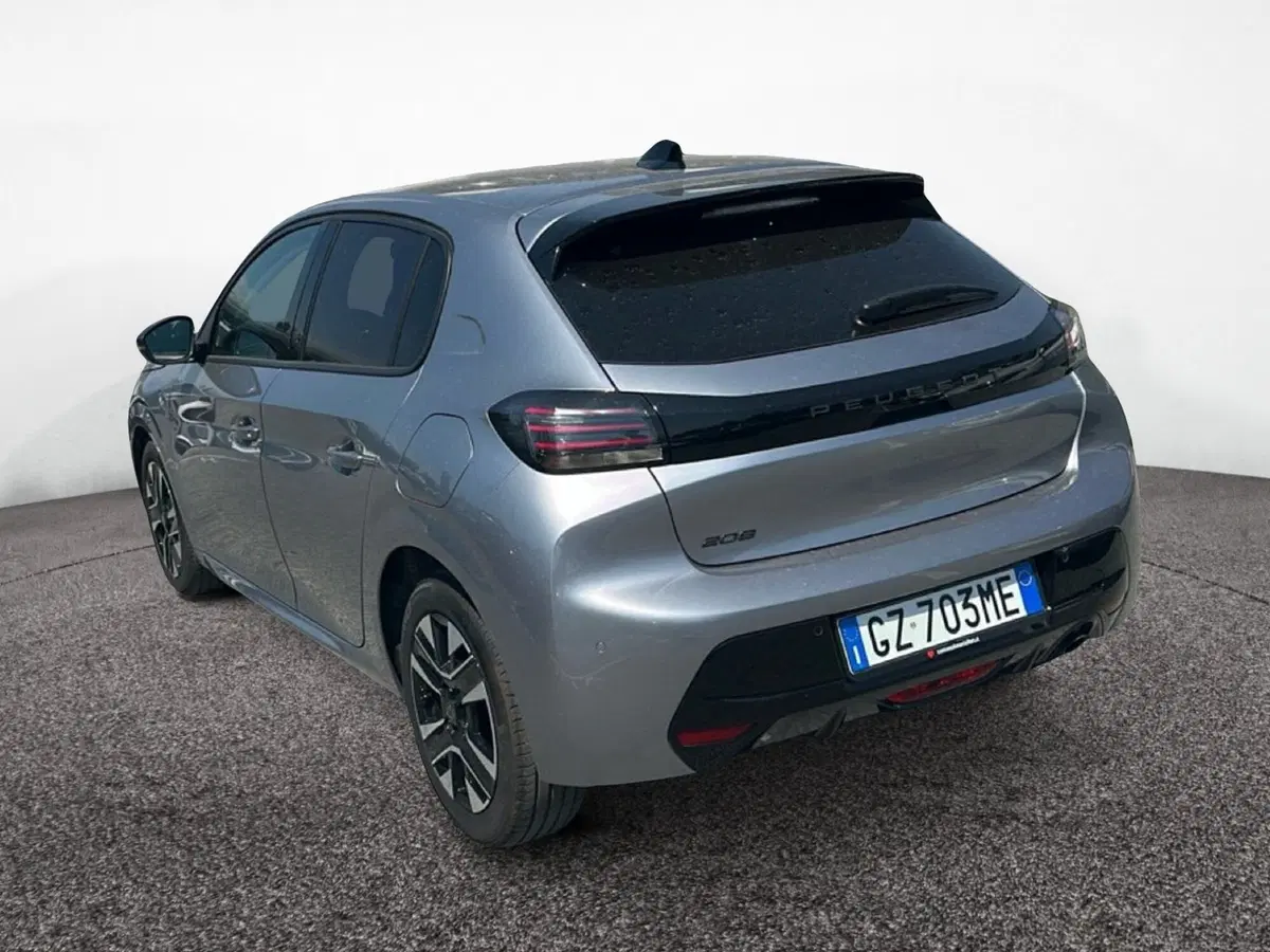 Peugeot 208 usata a Roma (4)